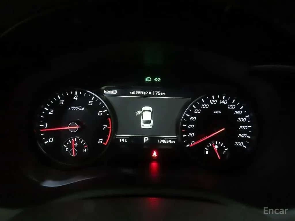 Kia Stinger * 2.0 Turbo 2WD * ���� �� �� | Mobile.bg � ����������� 9