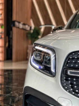Mercedes-Benz GLB 250 4MATIC | AMGline , снимка 9