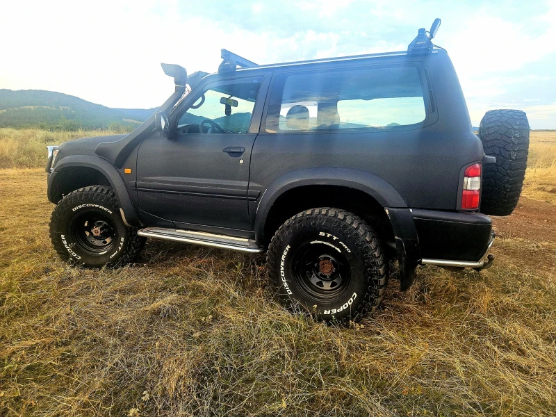 Nissan Patrol 2.8 Y61 Raptor боя, снимка 2 - Автомобили и джипове - 47554071