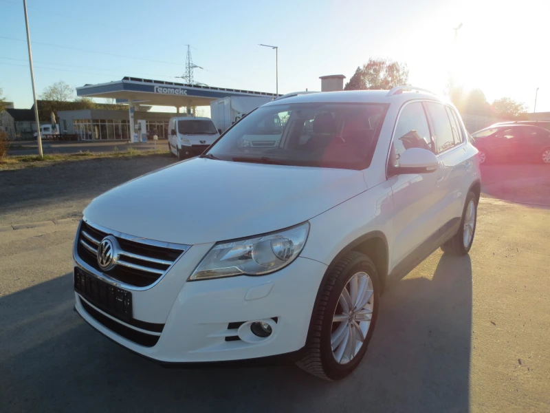 VW Tiguan 2.0 TDI , снимка 1 - Автомобили и джипове - 47880978