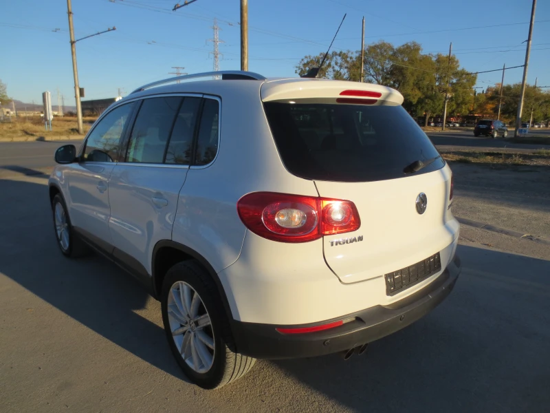 VW Tiguan 2.0 TDI , снимка 7 - Автомобили и джипове - 47880978