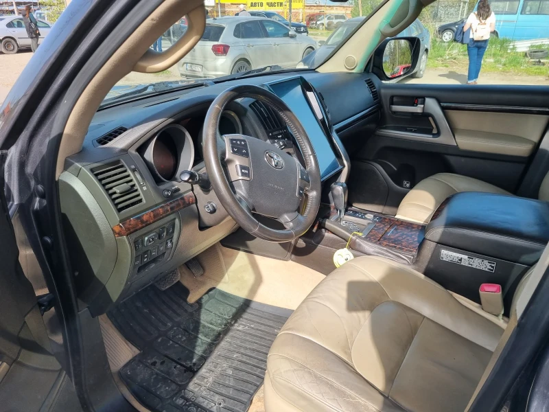 Toyota Land cruiser J200 4, 500TDI V8 EURO5B , снимка 9 - Автомобили и джипове - 49922010