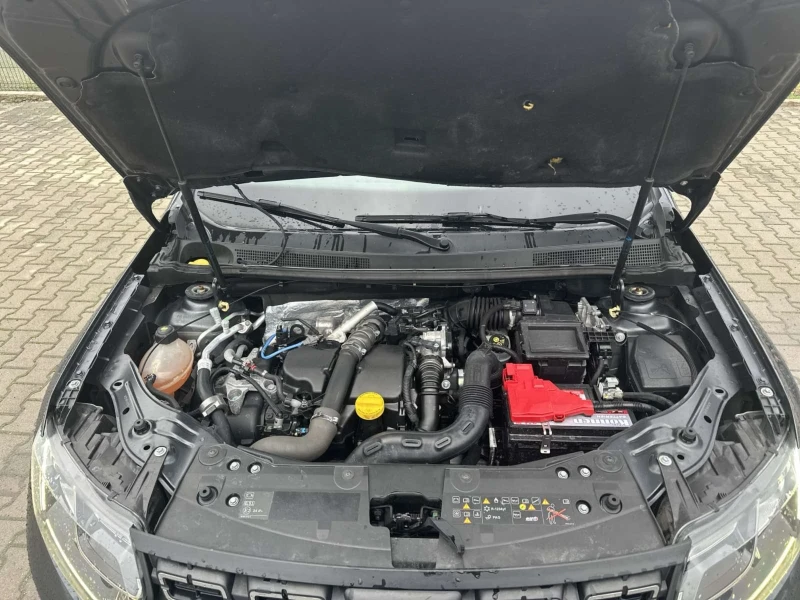 Dacia Duster 1.5 dCi, снимка 9 - Автомобили и джипове - 52670961