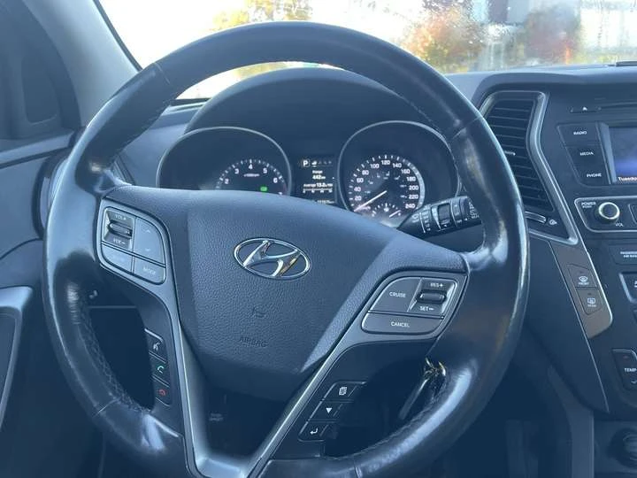 Hyundai Santa fe Sport 2.4 FWD, снимка 11 - Автомобили и джипове - 53963829