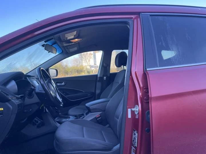 Hyundai Santa fe Sport 2.4 FWD, снимка 9 - Автомобили и джипове - 53963829