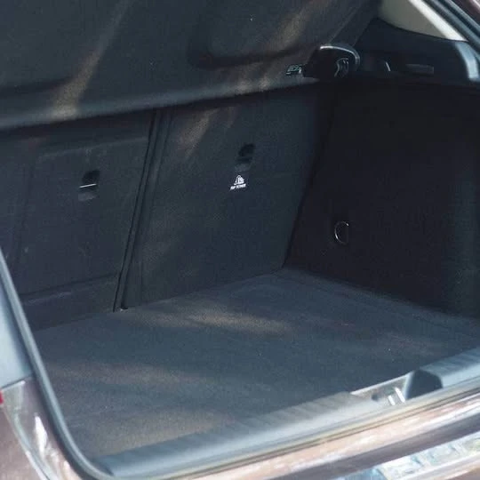 Mercedes-Benz GLA 200, снимка 4 - Автомобили и джипове - 55430069