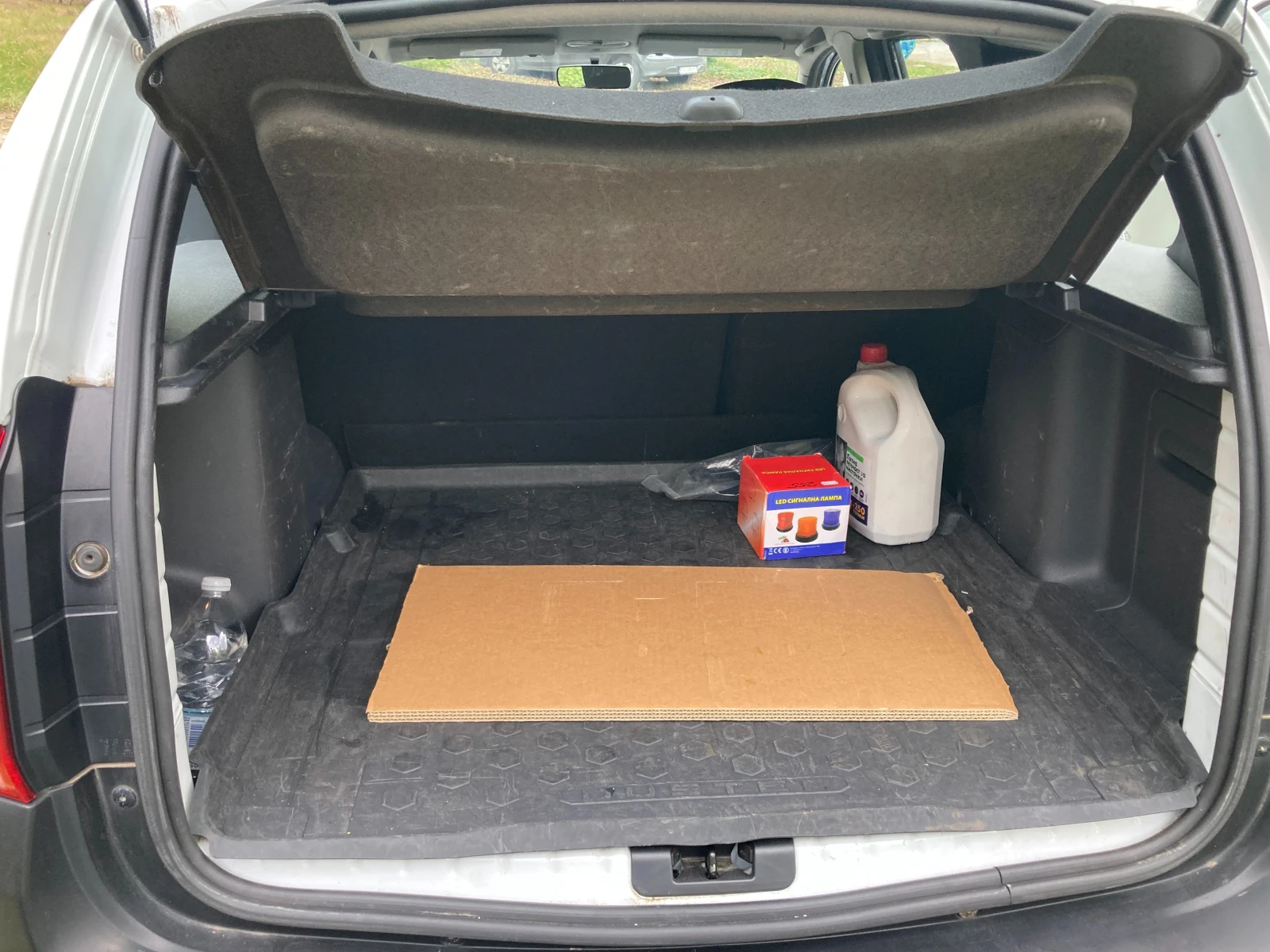 Dacia Duster 1.5 DCi 4x4 N1 - изображение 9