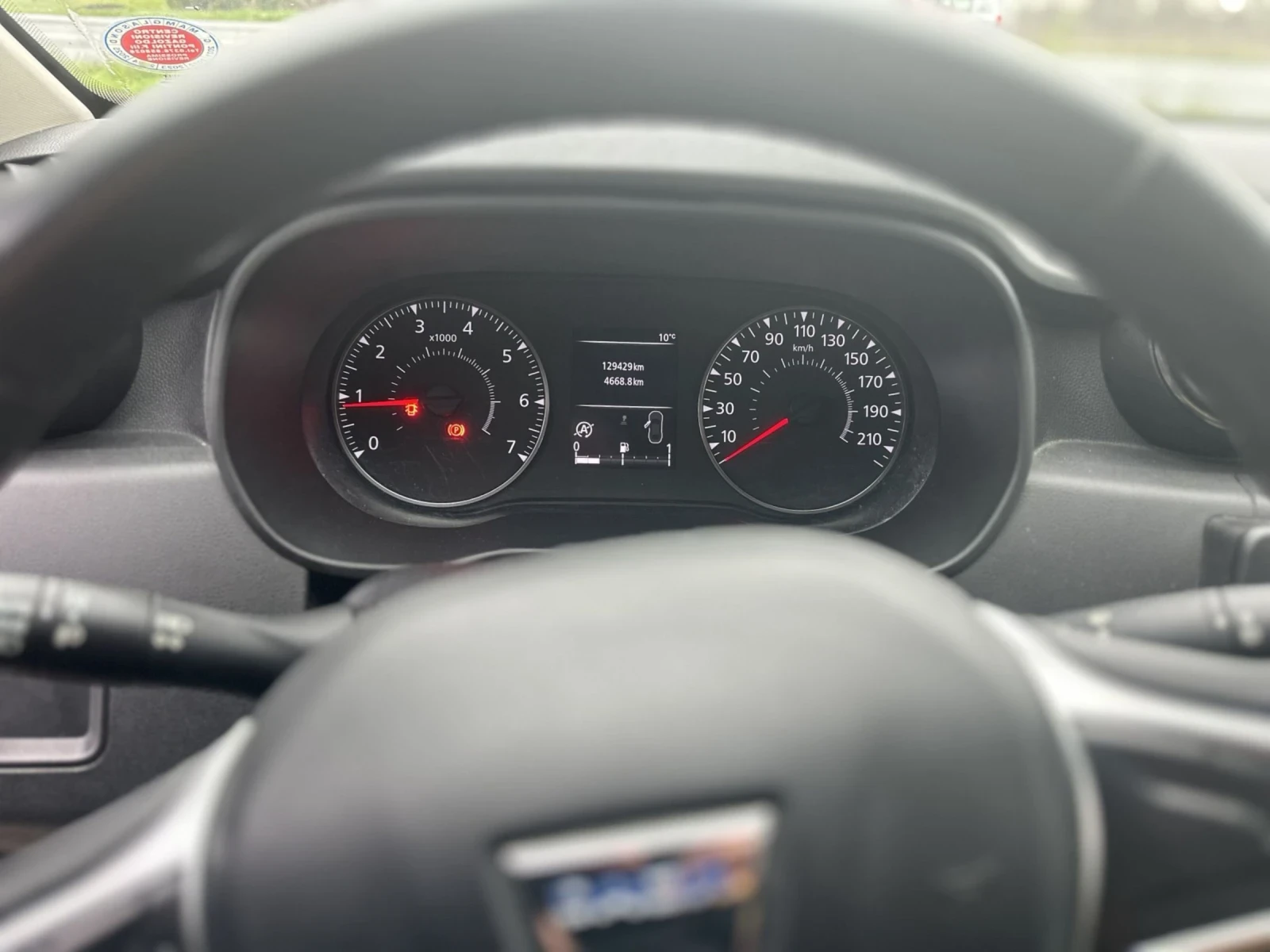 Dacia Duster 1.5 dCi - изображение 6