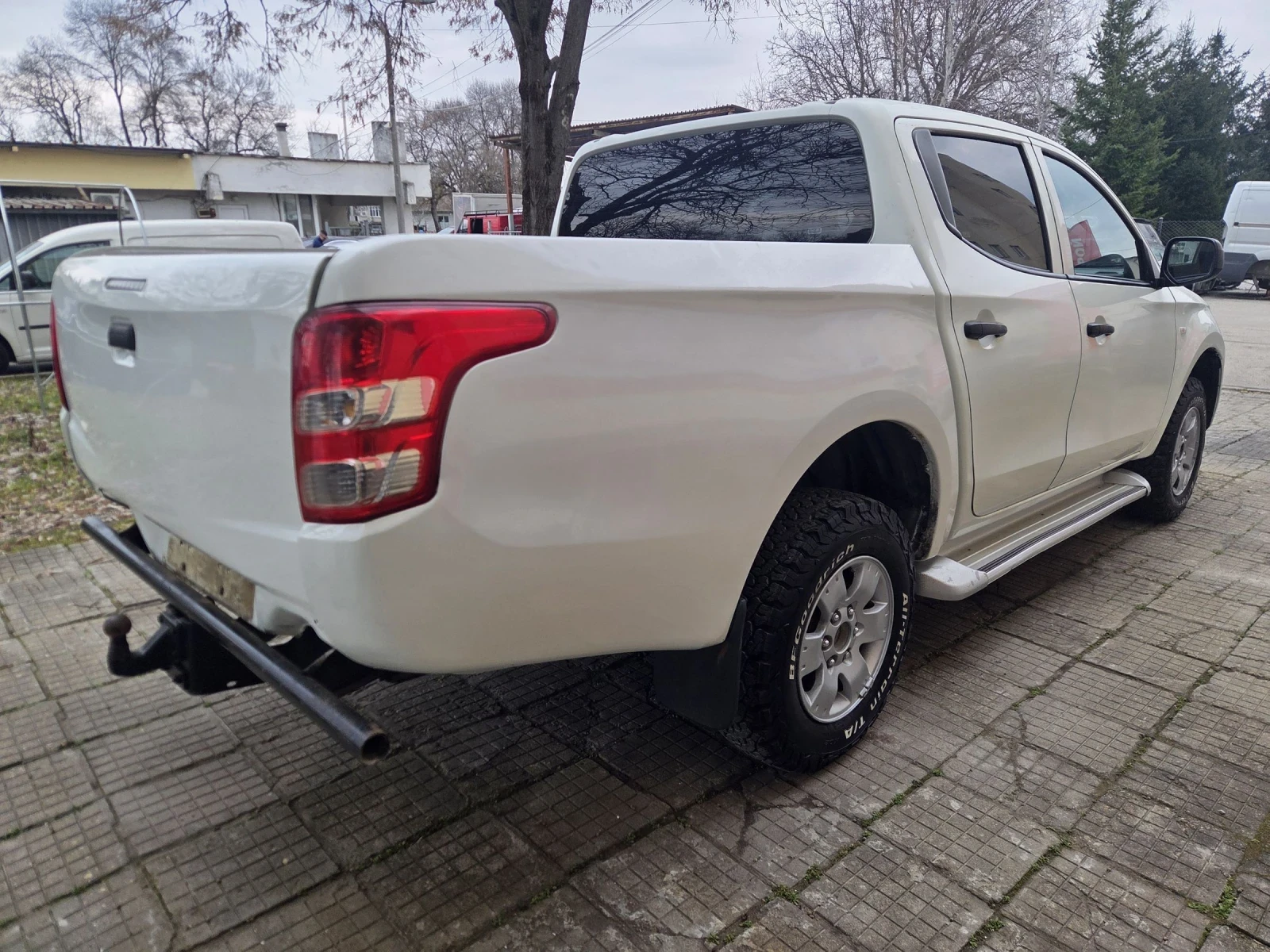 Mitsubishi L200 2.4 DID 184к.с., снимка 4 - Автомобили и джипове - 53922360