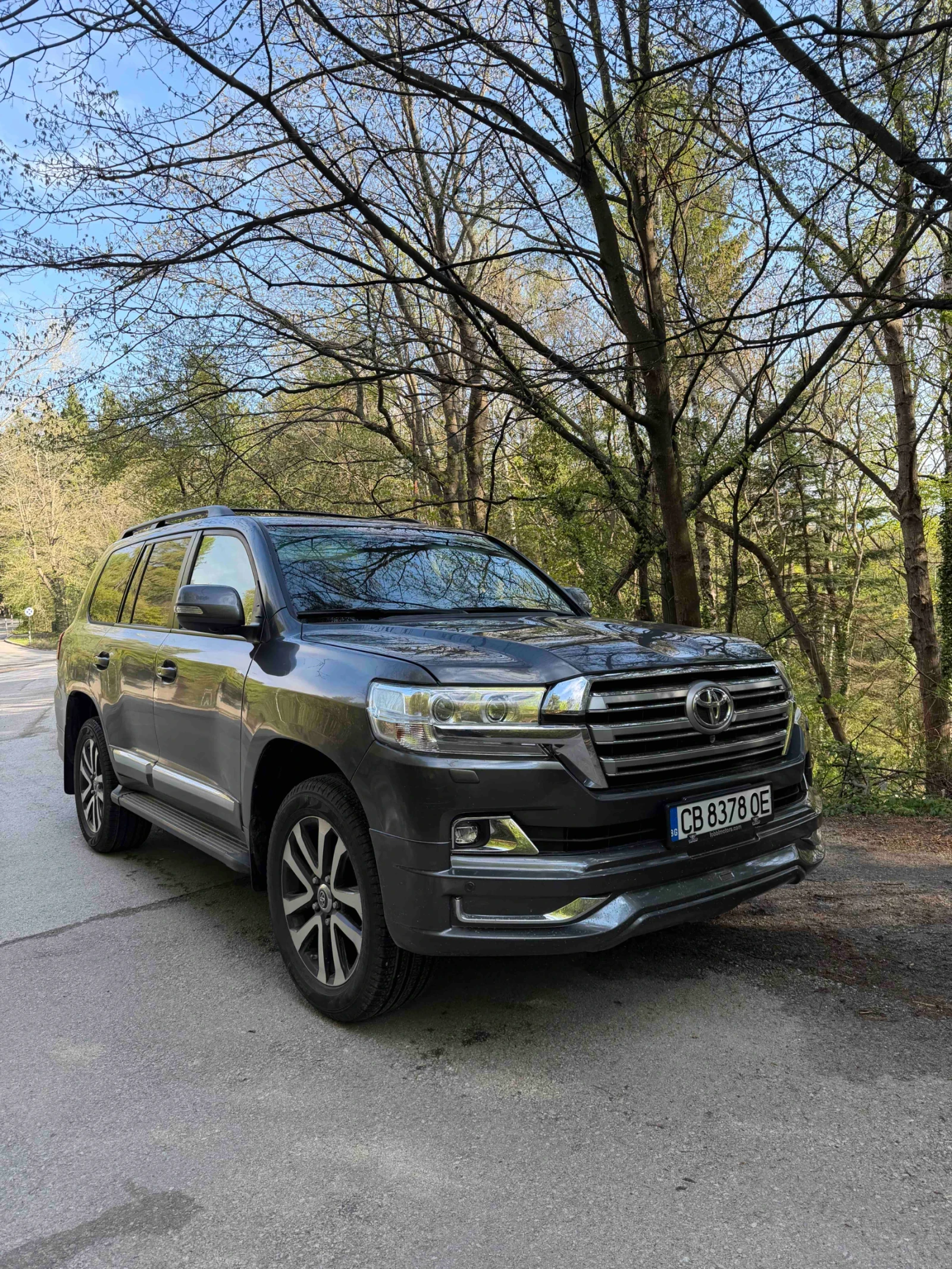 Toyota Land cruiser LC200-V8-5.7- Bi Fuel
