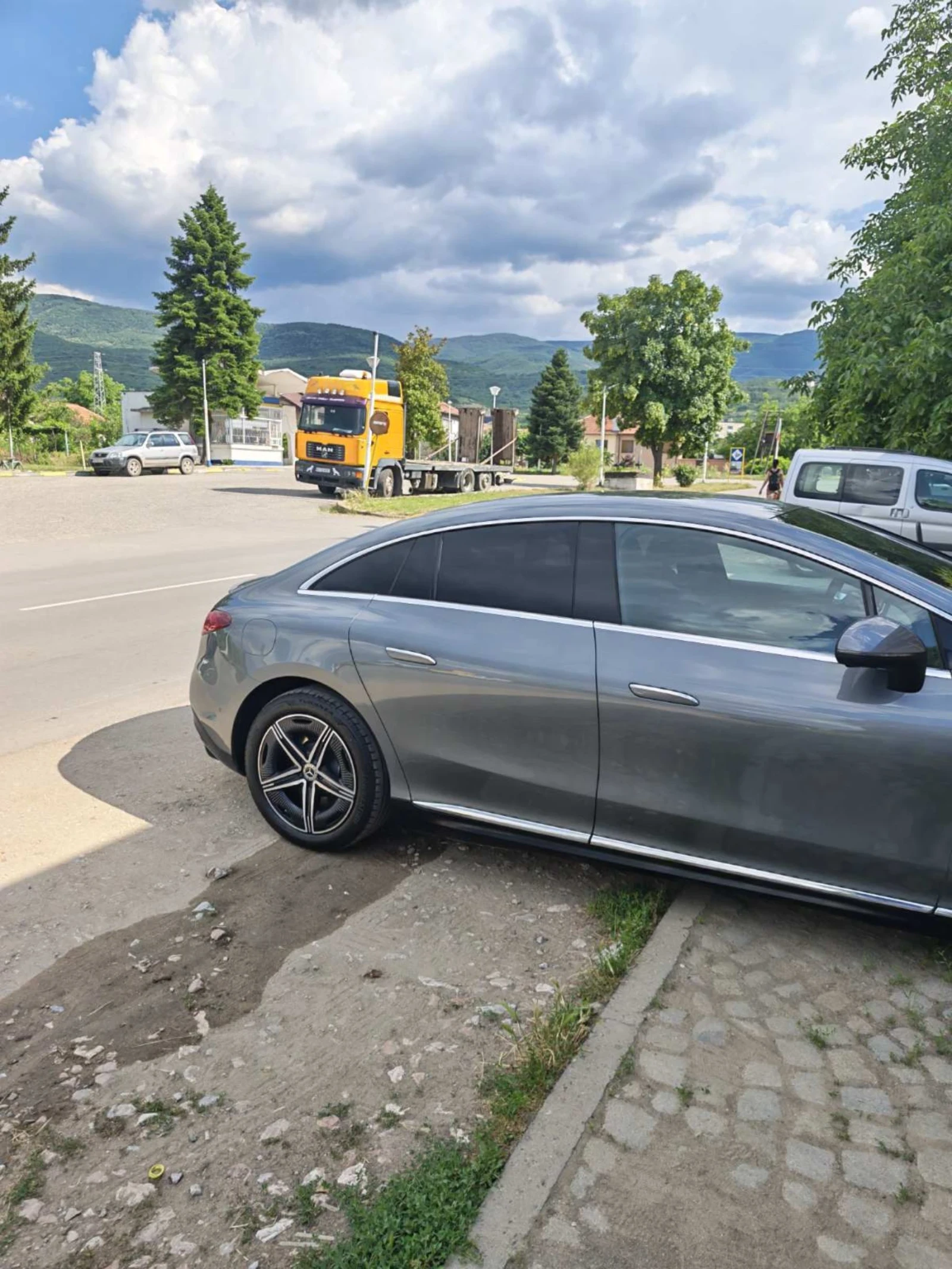 Mercedes-Benz EQE, снимка 4 - Автомобили и джипове - 55091986