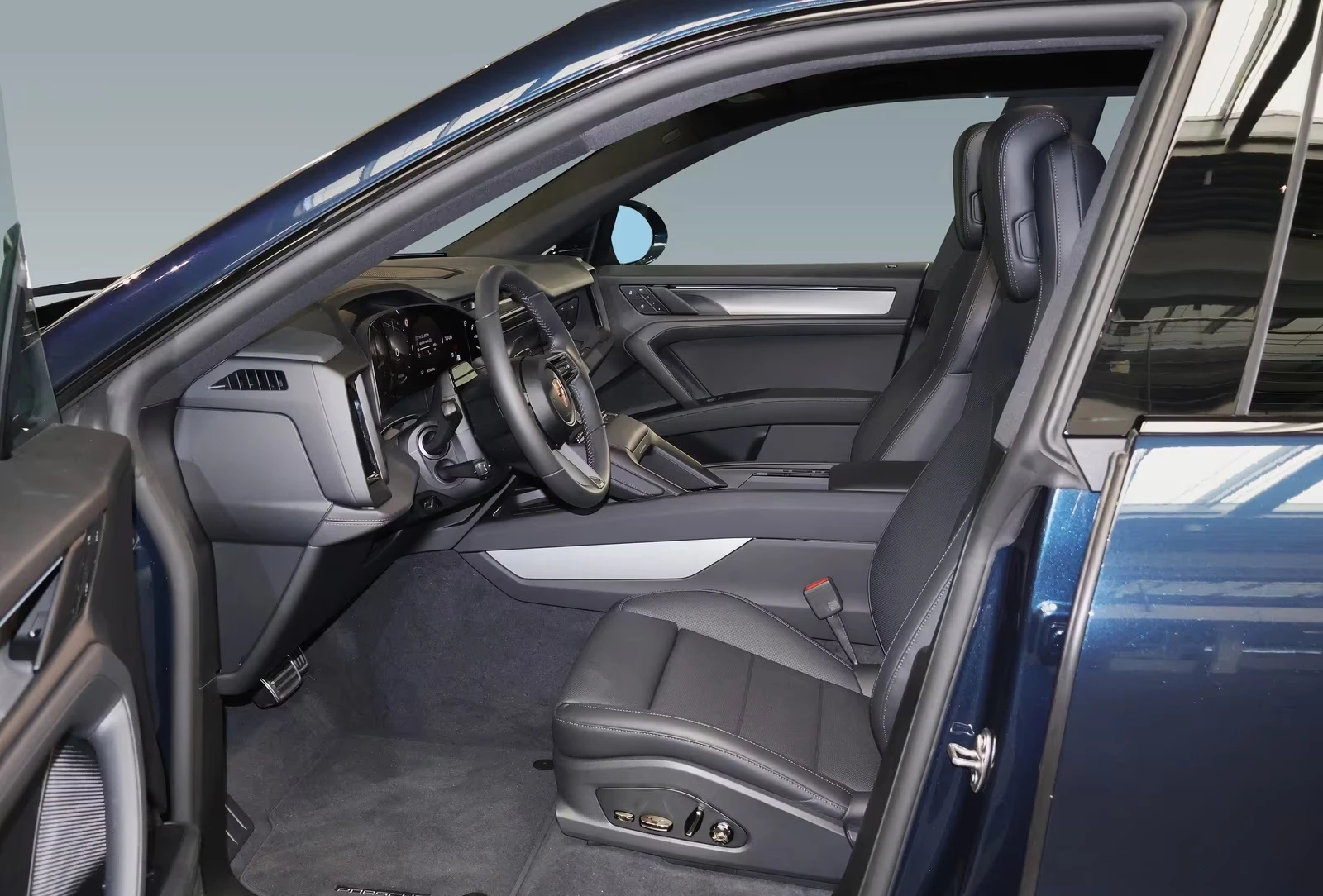 Porsche Cayenne ELECTRIC / BOSE / MATRIX/ HUD / 360 / PANO / , снимка 8 - Автомобили и джипове - 55627495