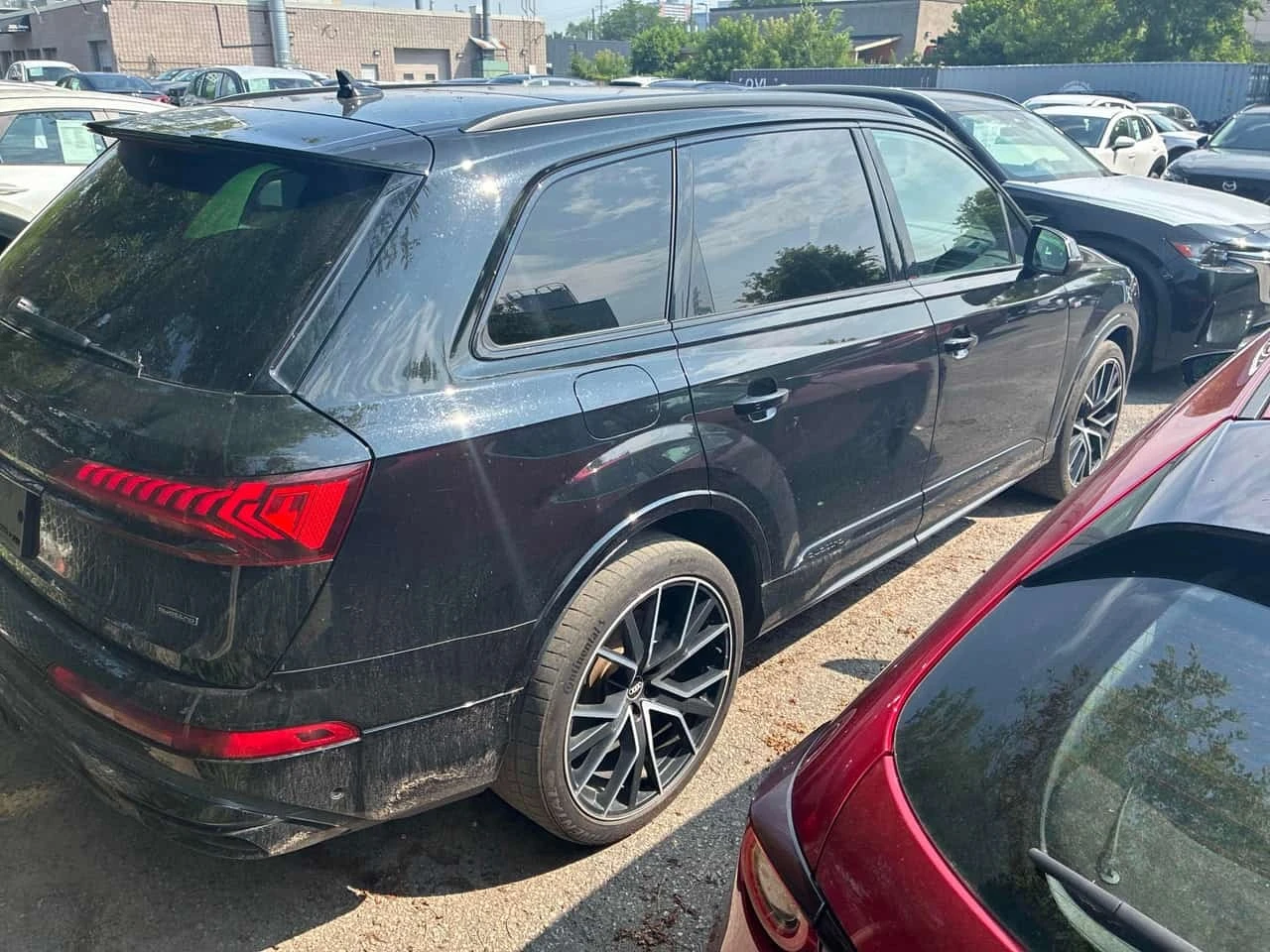 Audi Q7 * Progressiv * CARFAX * , снимка 6 - Автомобили и джипове - 56279568