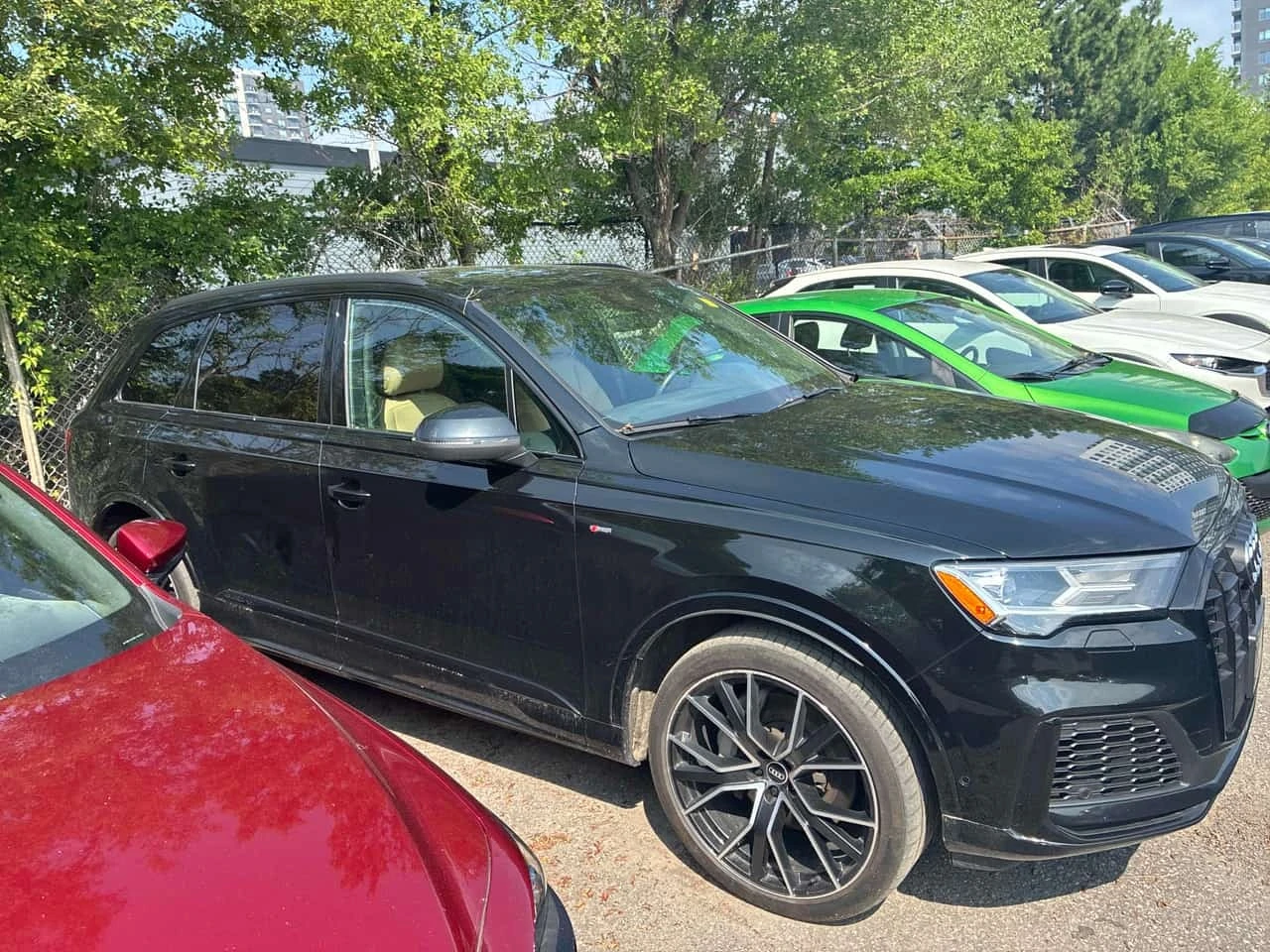 Audi Q7 * Progressiv * CARFAX * , снимка 3 - Автомобили и джипове - 56279568