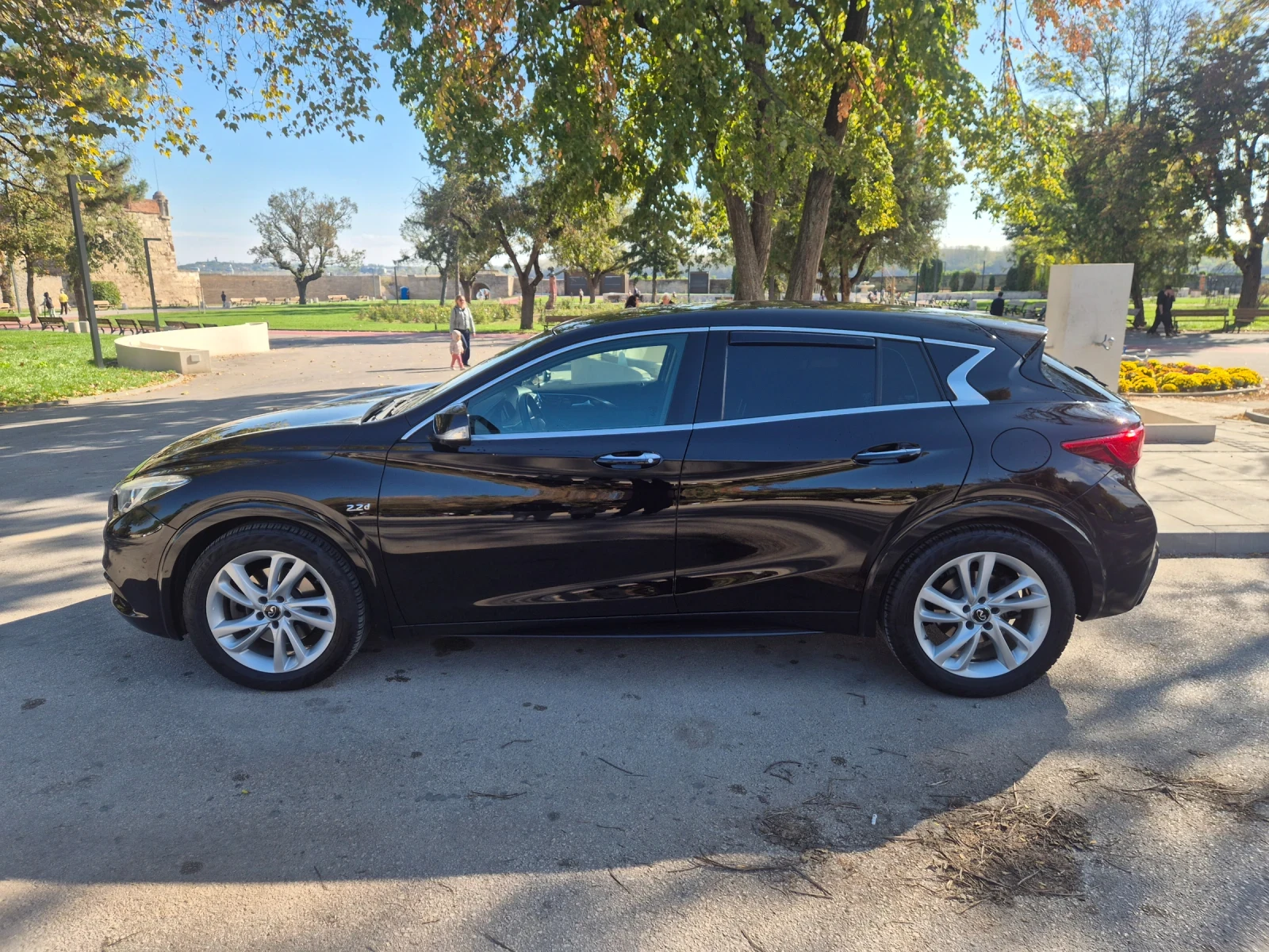 Infiniti Q30 2.2D AWD, снимка 6 - Автомобили и джипове - 56551187