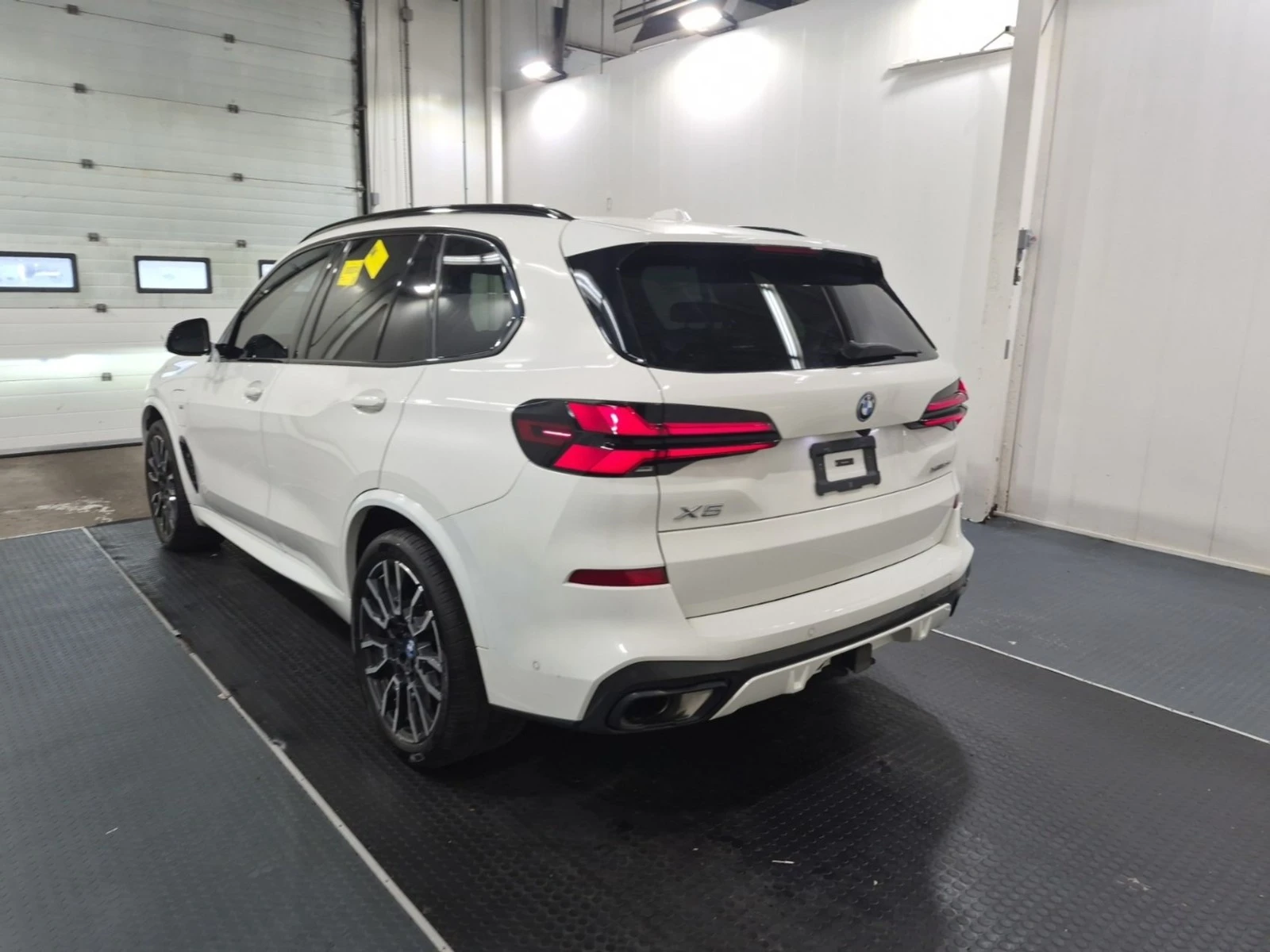 BMW X5 Plug-in Hybrid Xdrive50e, снимка 4 - Автомобили и джипове - 56567129