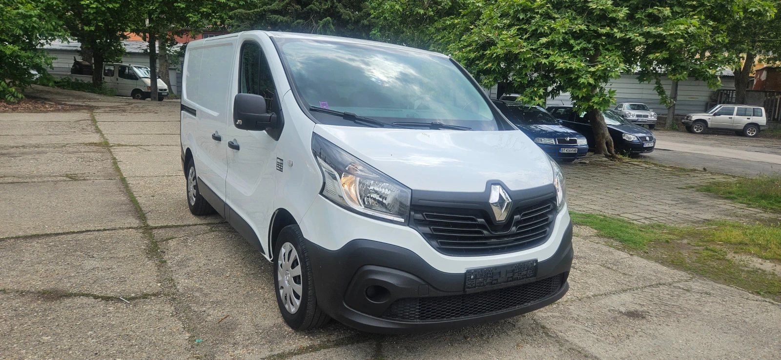 Renault Trafic 1.6TDCI, снимка 2 - Бусове и автобуси - 54634459