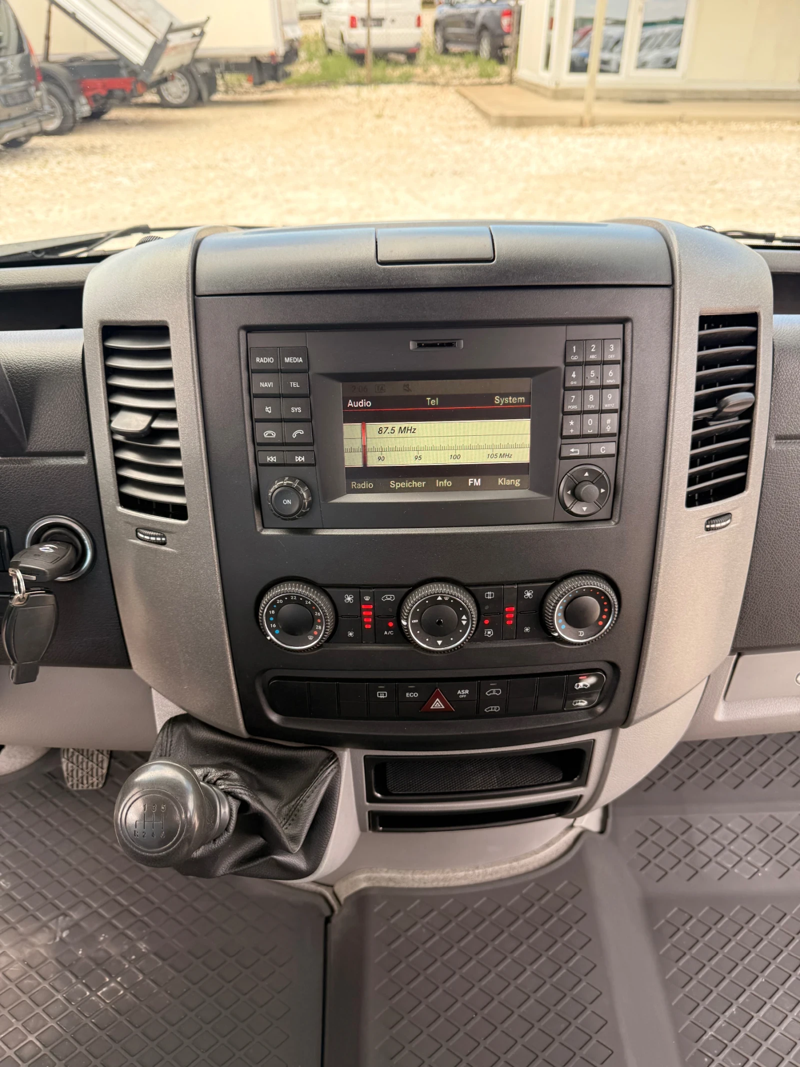 Mercedes-Benz Sprinter 316 9местен-Клима-Евро6, снимка 13 - Бусове и автобуси - 55392913