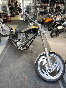     American Ironhorse Texas Chopper LEGEND