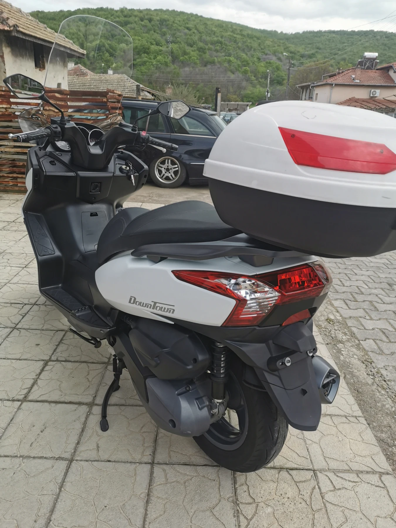 Kymco Downtown 300i, снимка 6 - Мотоциклети и мототехника - 54229431