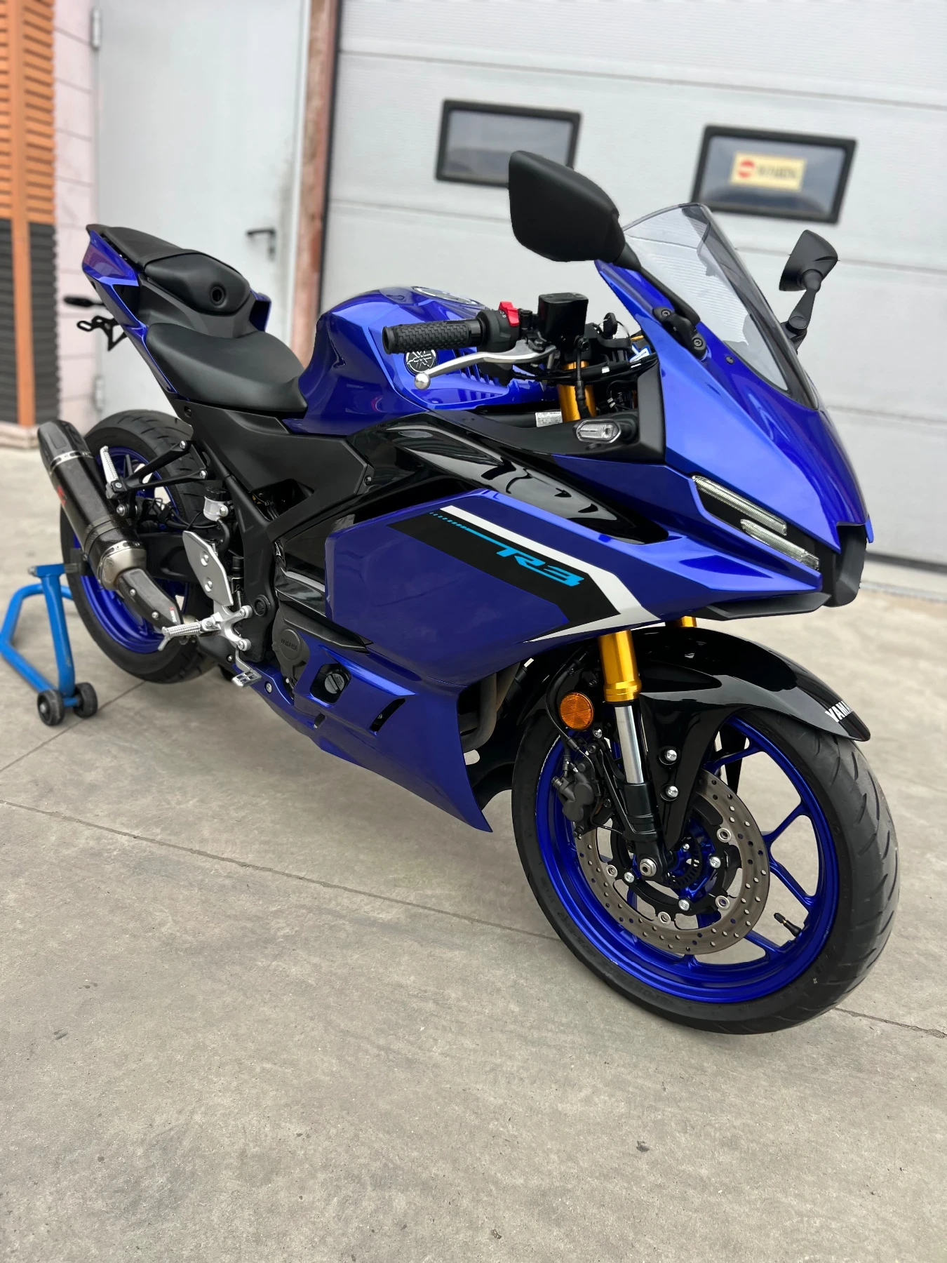 Yamaha R 3 YZF-R3 Akrapovic 2025, снимка 13 - Мотоциклети и мототехника - 54477124