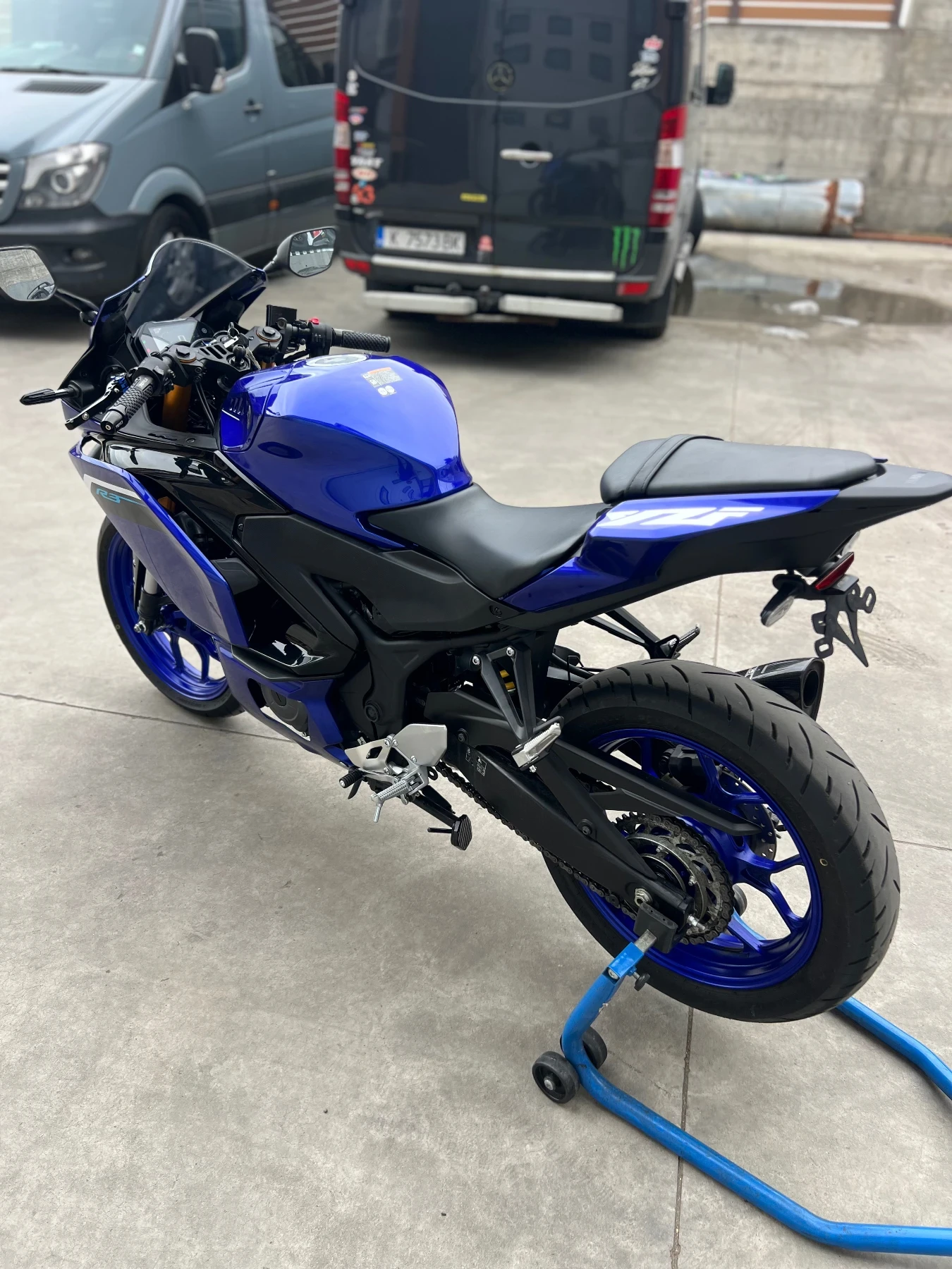 Yamaha R 3 YZF-R3 Akrapovic 2025, снимка 4 - Мотоциклети и мототехника - 54477124