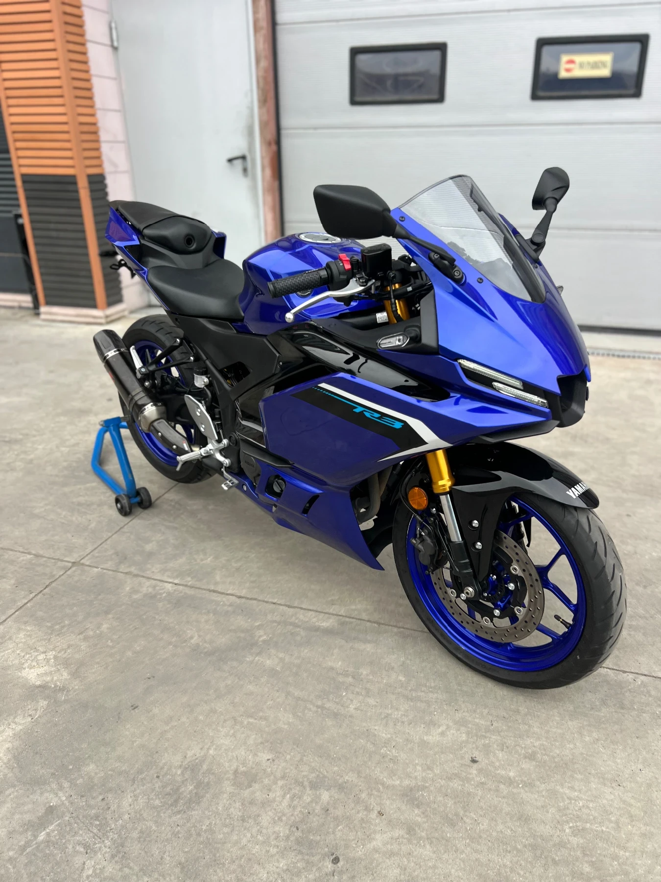 Yamaha R 3 YZF-R3 Akrapovic 2025, снимка 7 - Мотоциклети и мототехника - 54477124