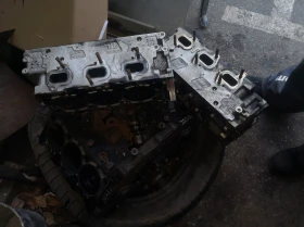 Audi A6 (2004 C6-2.7 TDI-V6-24V блок вал колянов бутала биели цена 400 Ем Комплект Дружба 0884333269