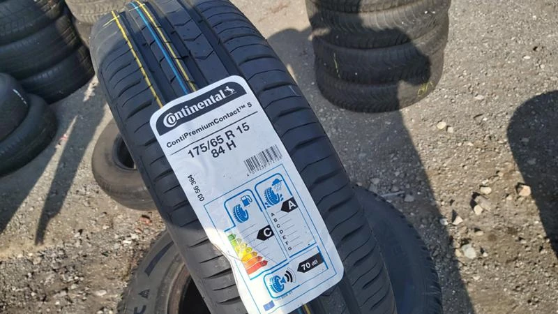 Гуми Летни 175/65R15, снимка 2 - Гуми и джанти - 27401397