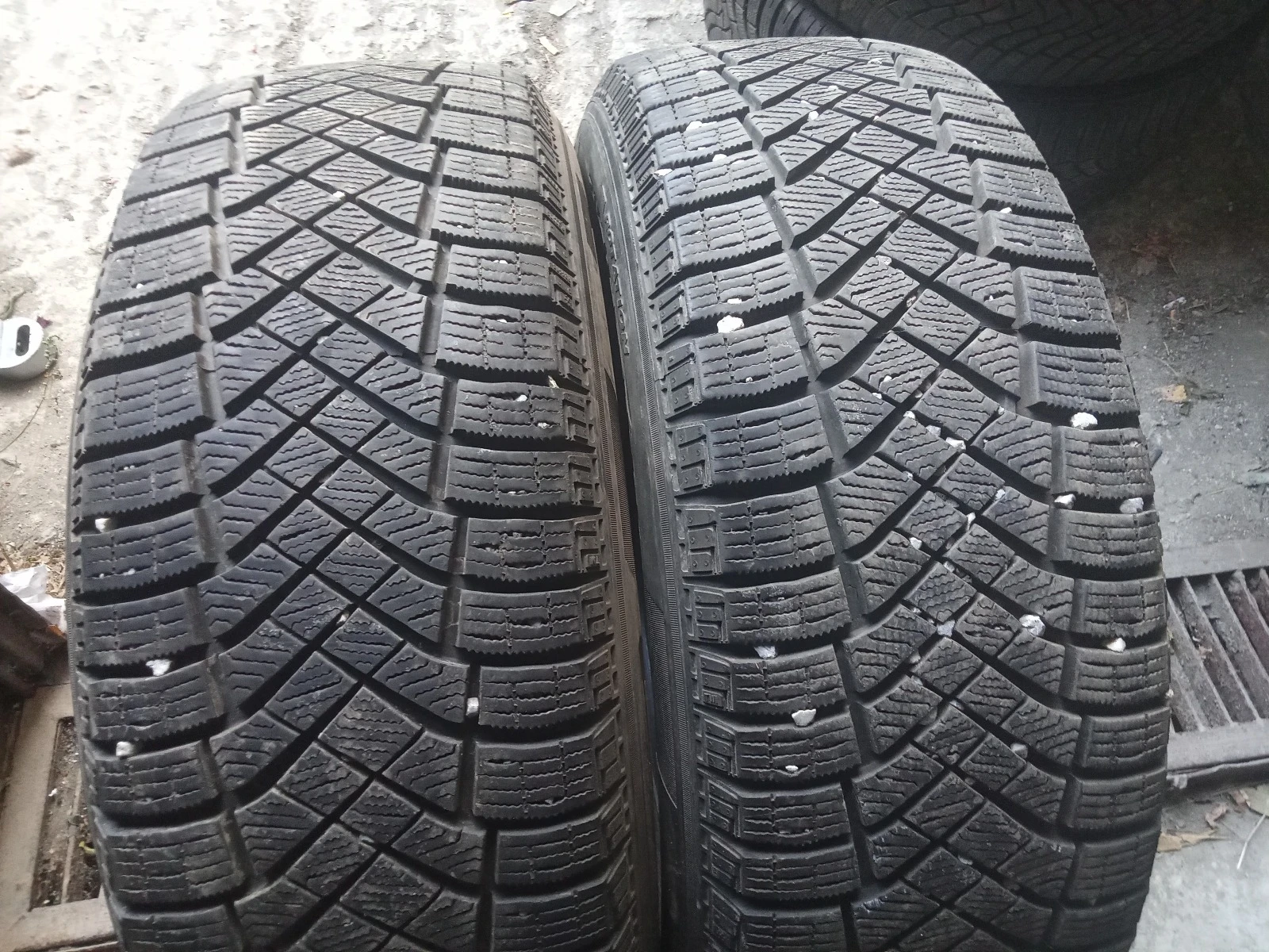 ���� 215/65R17 | Mobile.bg � ����������� 3