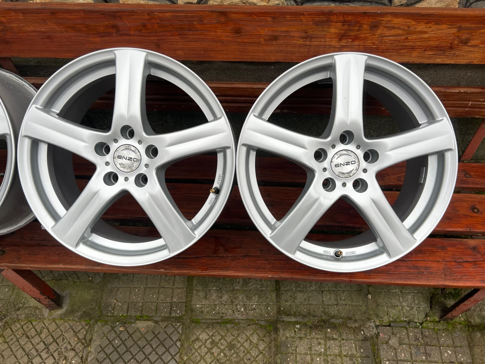 ������ | Mobile.bg � ����������� 3