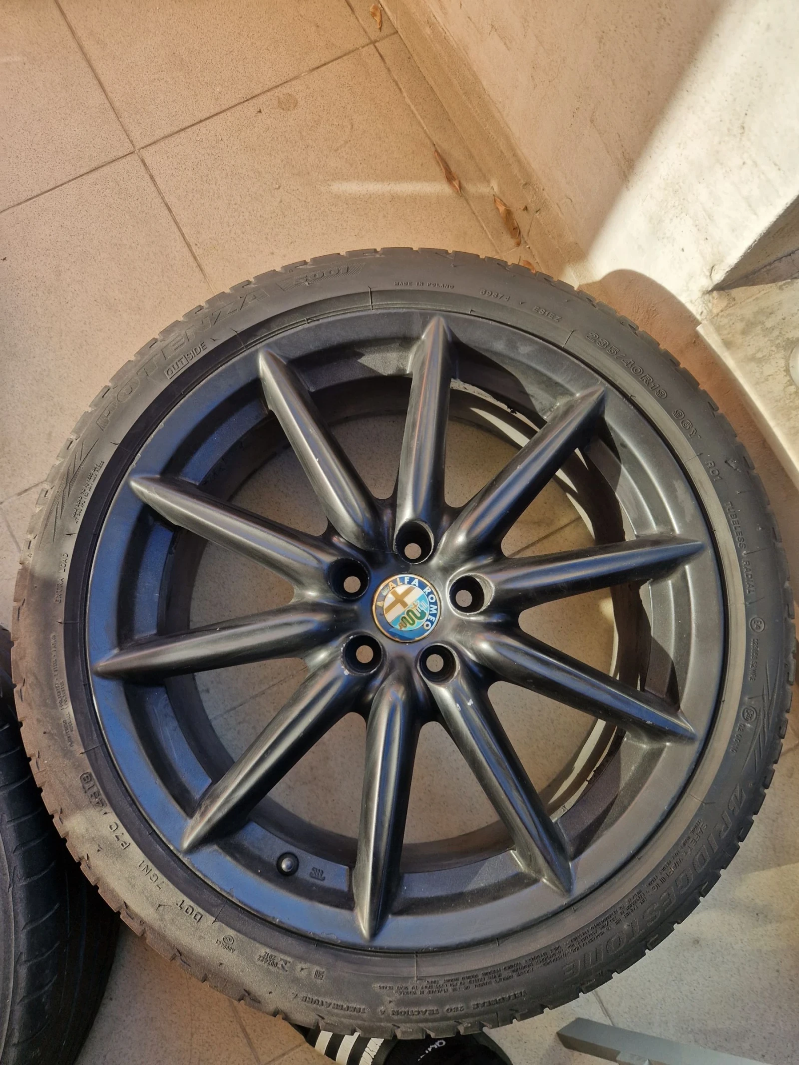 ���� � ������ 235/45R19 �� Alfa Romeo 159 | Mobile.bg � ����������� 4