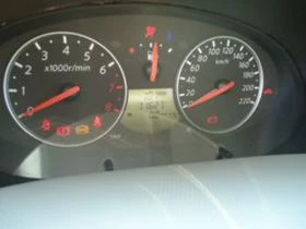 Nissan Micra 1.4 16V 88kc AVTOMAT, снимка 13