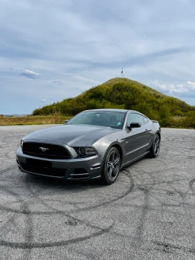 Ford Mustang, снимка 1