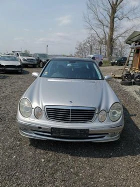  Mercedes-Benz E 320