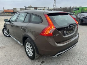 Обява за продажба на Volvo V60 Cross Country 2.0 D3 150 * AVTOMAT * NAVI * LED * EURO 6 *  ~23 500 лв. - изображение 5