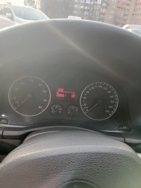 VW Golf 1.4 - 2001 € / 3913.62 лв. - 61064357 6