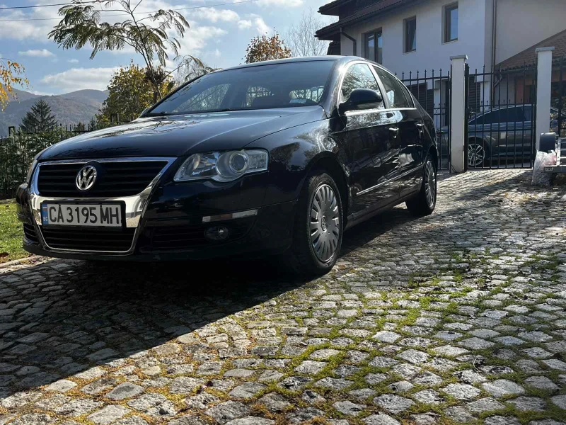 VW Passat, снимка 5 - Автомобили и джипове - 47915948