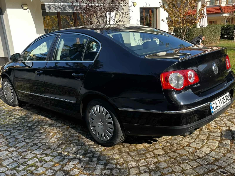 VW Passat, снимка 4 - Автомобили и джипове - 47915948