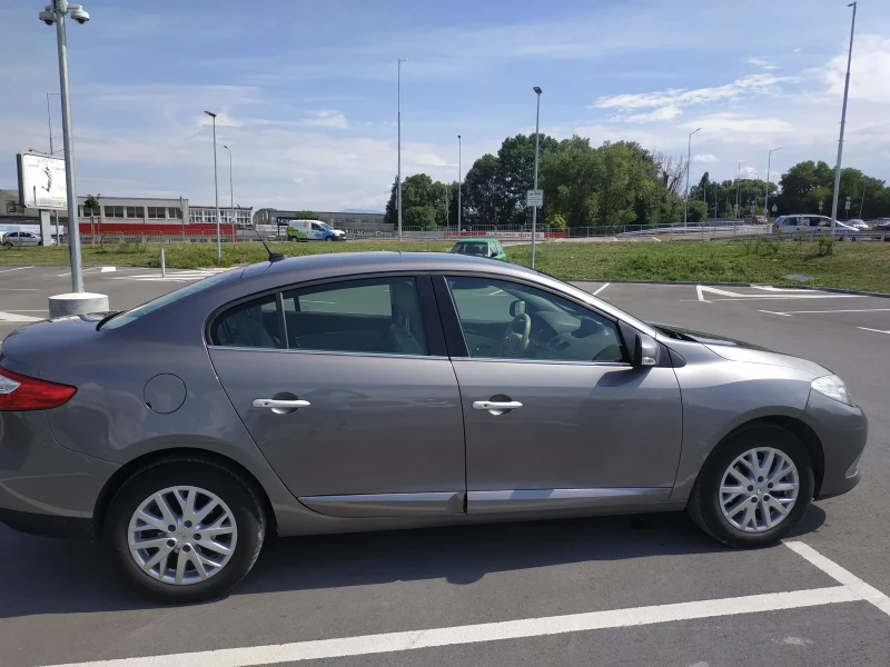 Renault Fluence, снимка 5 - Автомобили и джипове - 48478094