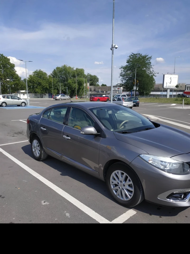 Renault Fluence, снимка 6 - Автомобили и джипове - 48478094