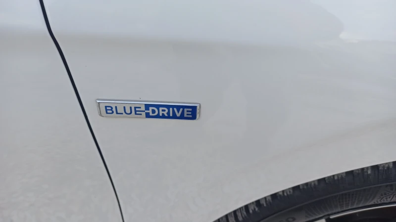 Hyundai Ioniq, снимка 15 - Автомобили и джипове - 52583441