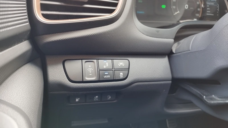 Hyundai Ioniq, снимка 9 - Автомобили и джипове - 52583441