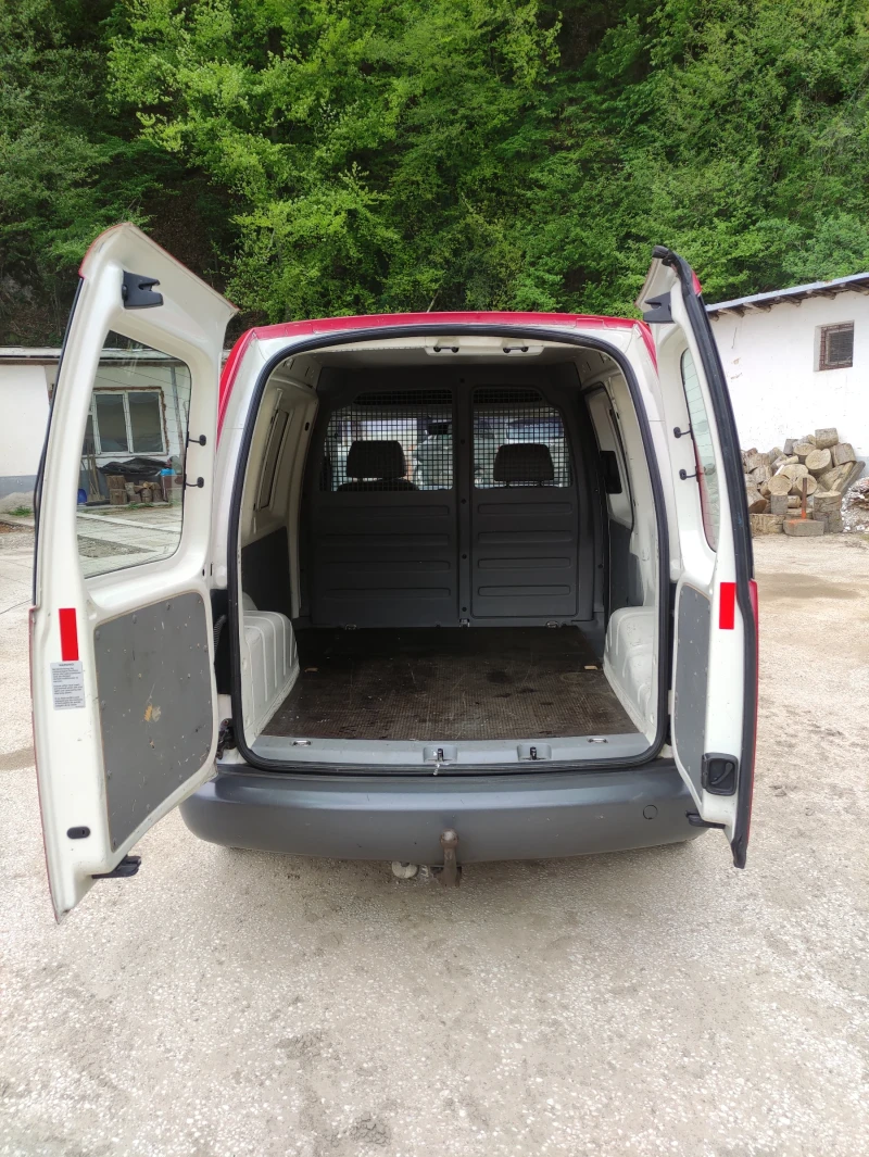 VW Caddy, снимка 8 - Автомобили и джипове - 51739707