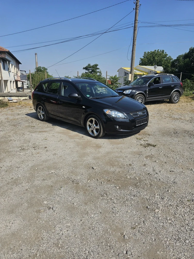 Kia Ceed 2.0 CRDI, снимка 7 - Автомобили и джипове - 50815262