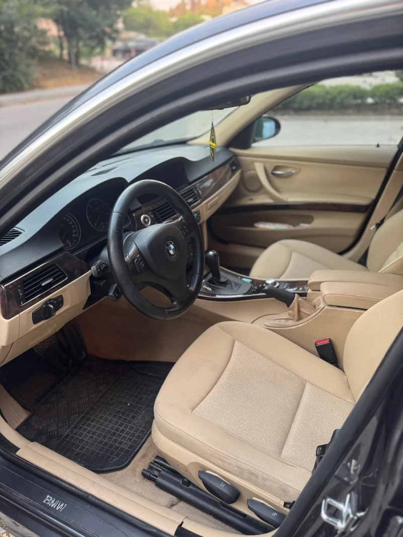 BMW 330, снимка 7 - Автомобили и джипове - 50967341