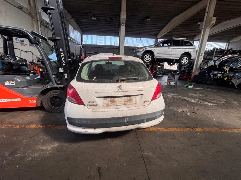 Peugeot 207 1.4 i 207+ , снимка 2 - Автомобили и джипове - 50983519