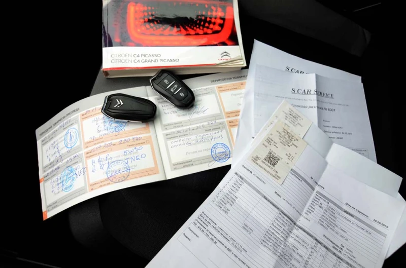 Citroen Grand C4 Picasso, снимка 13 - Автомобили и джипове - 53057857