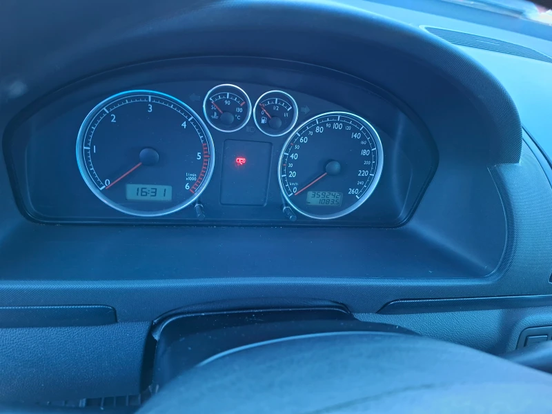 Seat Alhambra TDI, снимка 8 - Автомобили и джипове - 53167059