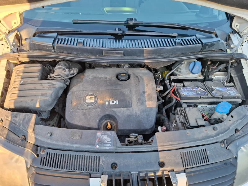 Seat Alhambra TDI, снимка 7 - Автомобили и джипове - 53167059